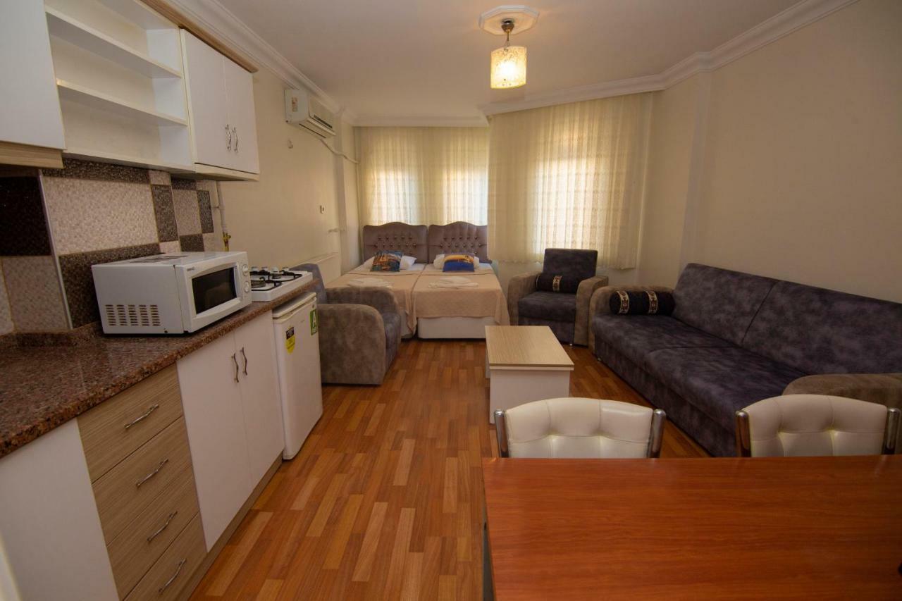 Desina Deluxe Apart Istanbul Exterior photo
